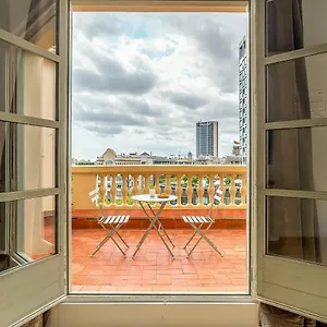 https://casa-gracia-apartments.topbarcelonahotels.com